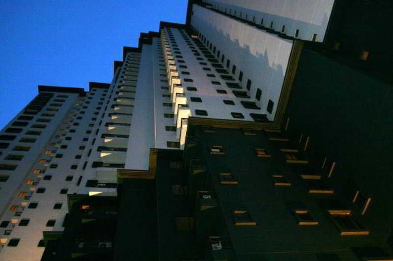 The Zon All Suites Residences On The Park Kuala Lumpur Extérieur photo
